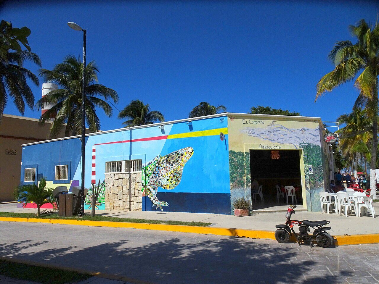 Vista romántica de Sisal, Yucatán